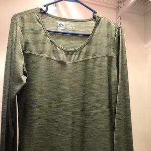 Long sleeve active wear